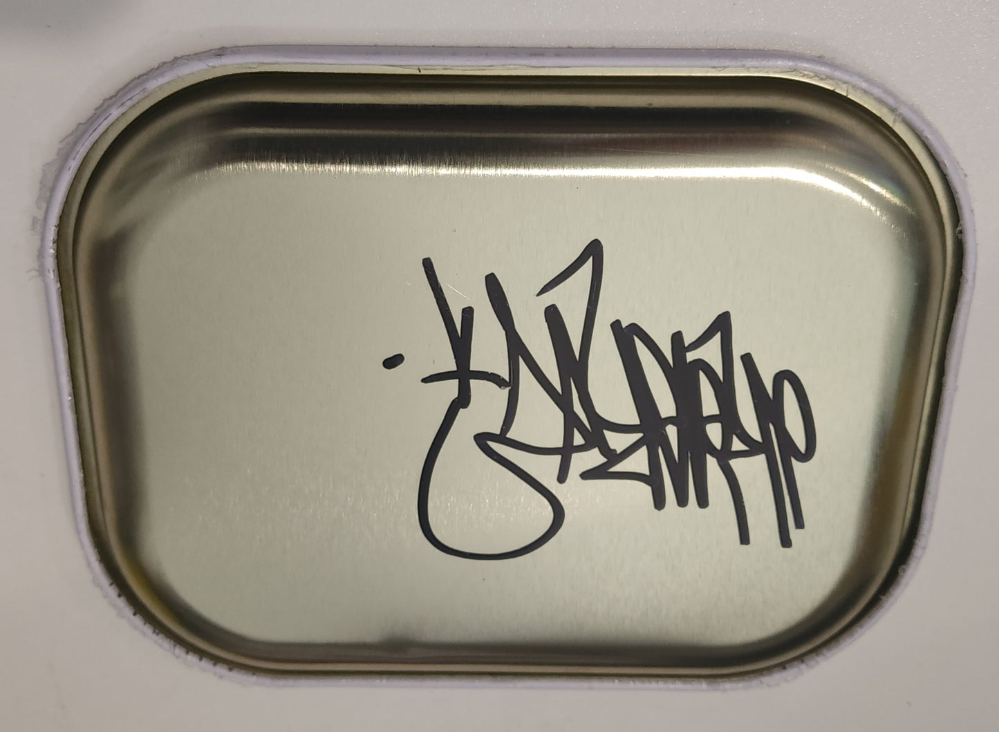 That Kid Kearve Autographed Eatswa Smoke Exclusive Rolling Tray *Limited Edition*